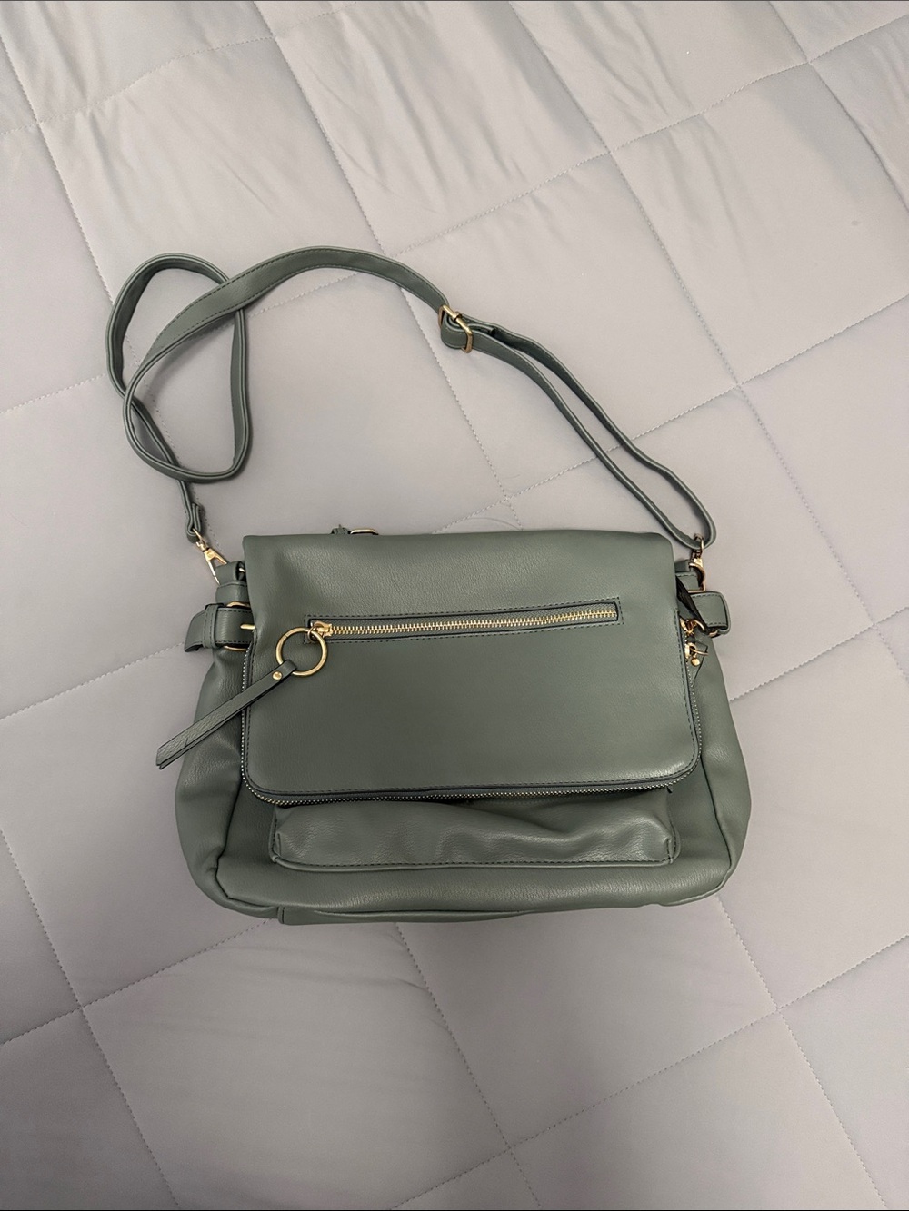 Everyday Sage Green Crossbody Bag - Lightweight Shoulder Bag